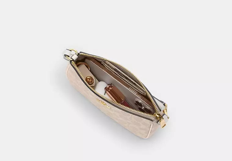 Nolita 19 In Signature Canvas signature canvas/Gold/Sand/Chalk