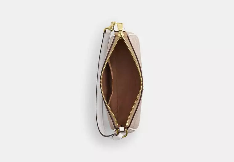 Nolita 19 In Signature Canvas signature canvas/Gold/Sand/Chalk
