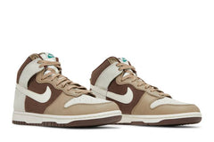 Dunk High Light Chocolate
