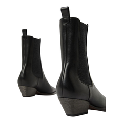Cuban Heel Leather Boots - Black