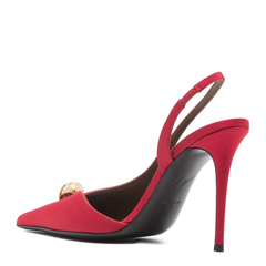 With Heel Red