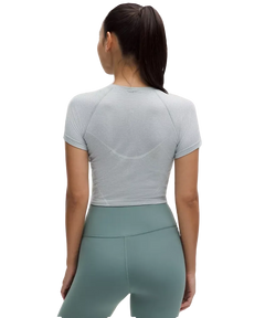 Lululemon Swiftly Tech Cropped Shorts-Sleeve Shirt 2.0 Spandex Stripe White/Grey Oasis