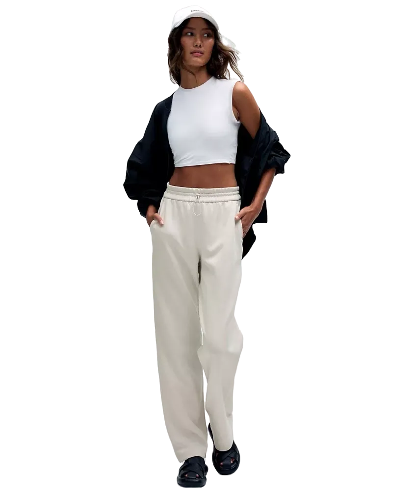 Lululemon Softstreme High-Rise Pant Shorts Bone