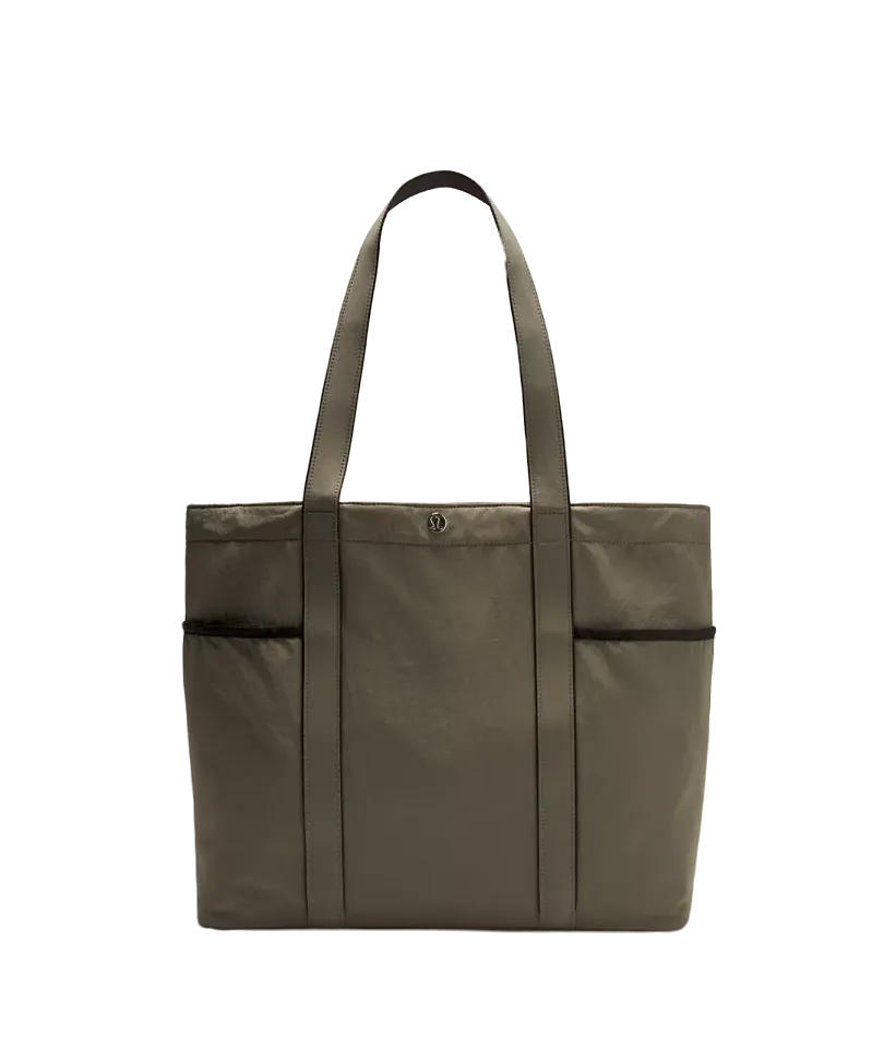 Lululemon Daily Multi-Pocket Tote Bag 20L Grey Sage/Black