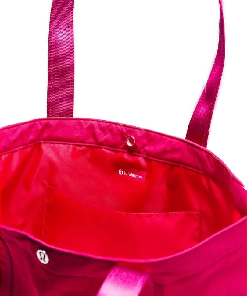 Lululemon Daily Multi-Pocket Tote Bag 20L Passionate/Ripened Raspberry