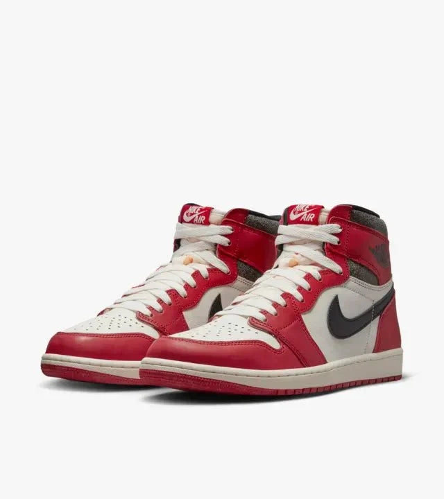 Nike Air Jordan 1 High Chicago Lost and Found