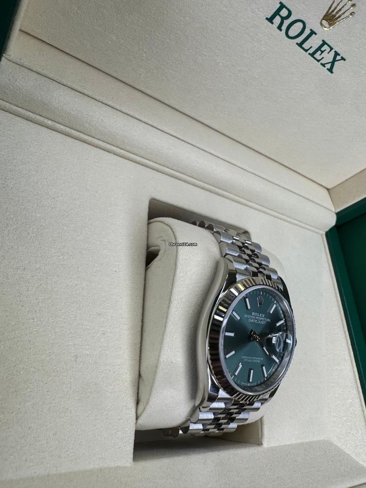 Rolex | Datejust | 126234 | Gold/Steel | 36 mm | Steel | Green | Automatic
