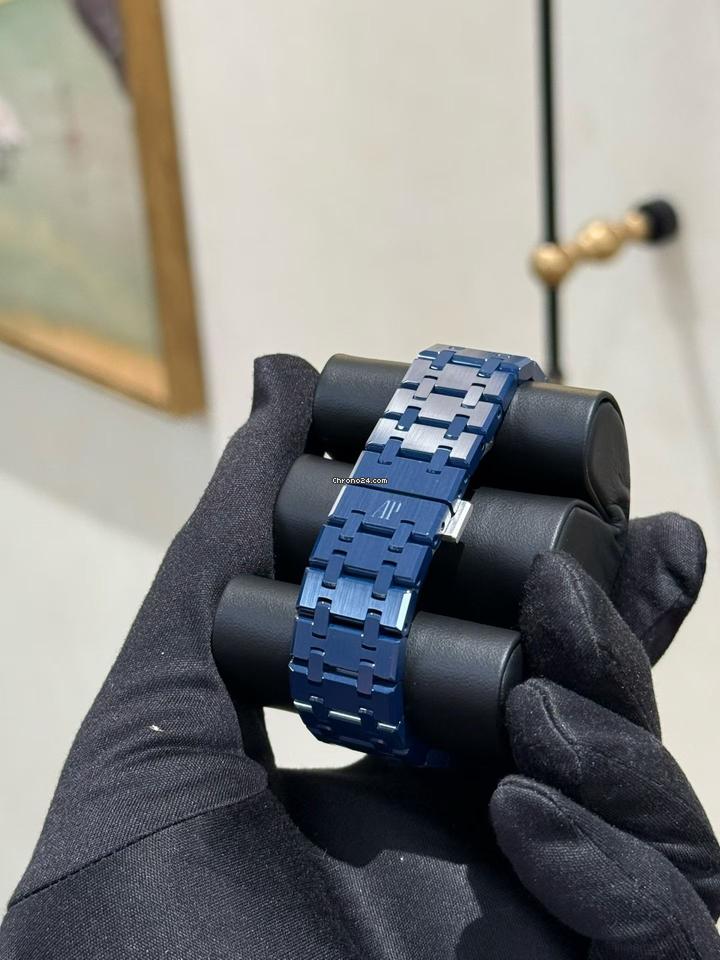 Audemars Piguet Double Balance Wheel Openworked Bleu Nuit Nuage