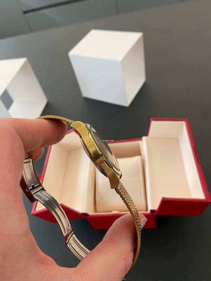 Omega Genève