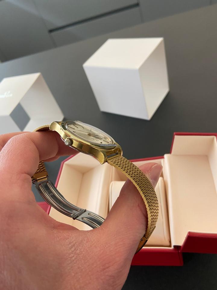 Omega Genève
