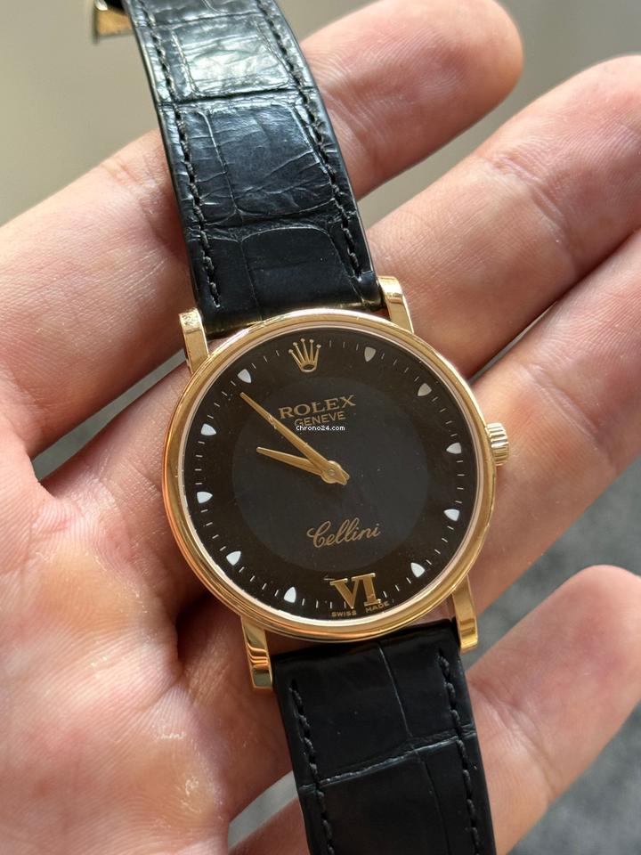 Rolex | Cellini | 5115 | Yellow gold | 32 mm | Crocodile skin | Black | Manual winding