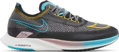 ZoomX Streakfly Dark Sulphur Chlorine Blue