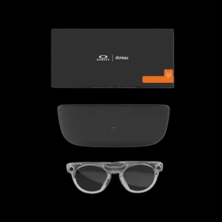 Meta x Oakley HSTN Glasses - Clear/Clear Grey Transition