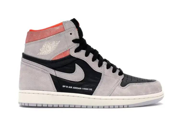 Air Jordan 1 High Hyper Crimson