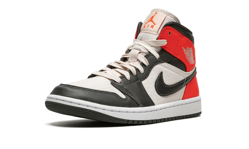 Jordan 1 Mid Light Orewood Brown W