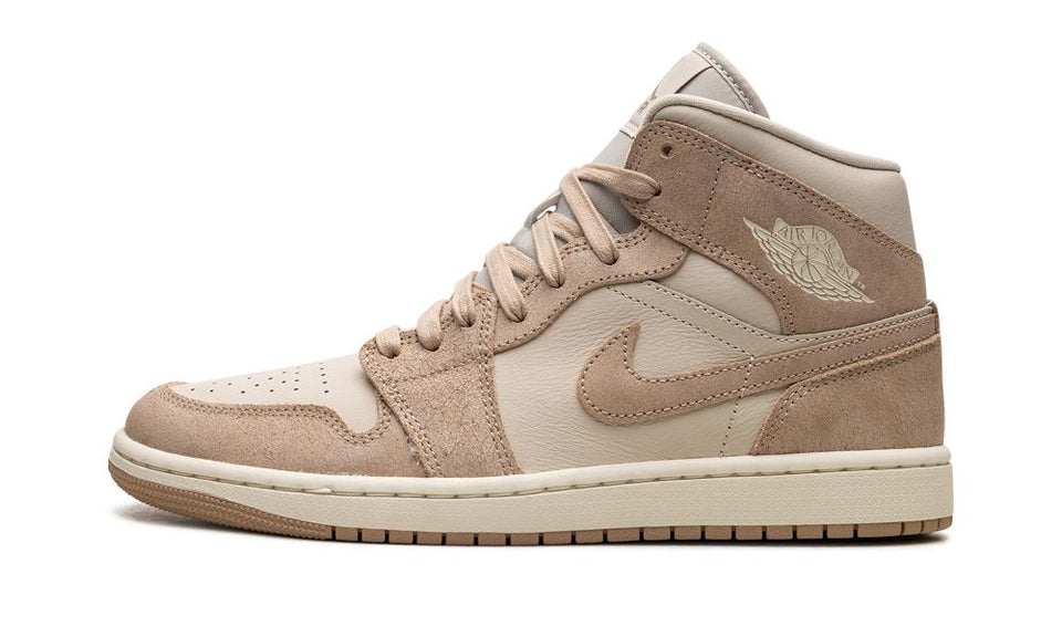 Air Jordan 1 Mid SE Legend Brown W