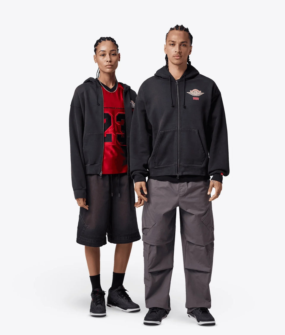 Jordan X LEVIS HOODIE BLACK/PALE IVORY-GYM RED