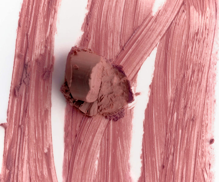 peptide lip shape The contouring lip shaper ( lift - soft neutral pink)