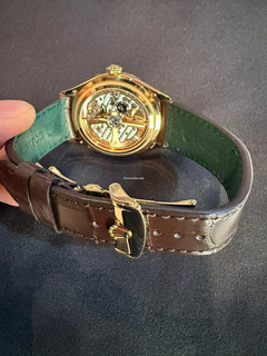 Rolex | 1908 | 52508 | Yellow gold | 39 mm | Crocodile skin | White | Automatic