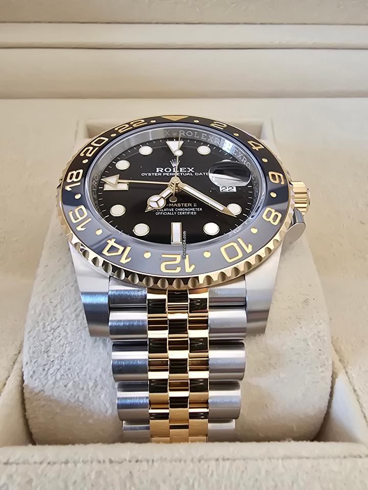 Rolex | GMT-Master II | 126713grnr | 40 mm | Gold/Steel | Automatic