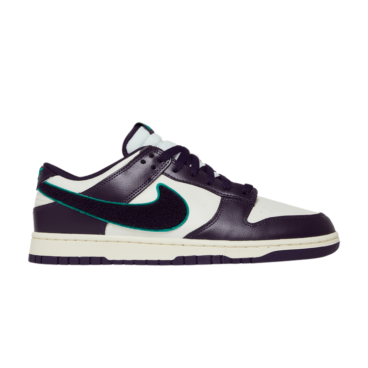 Dunk Low Chenille Swoosh - Grand Purple