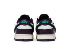 Dunk Low Chenille Swoosh - Grand Purple