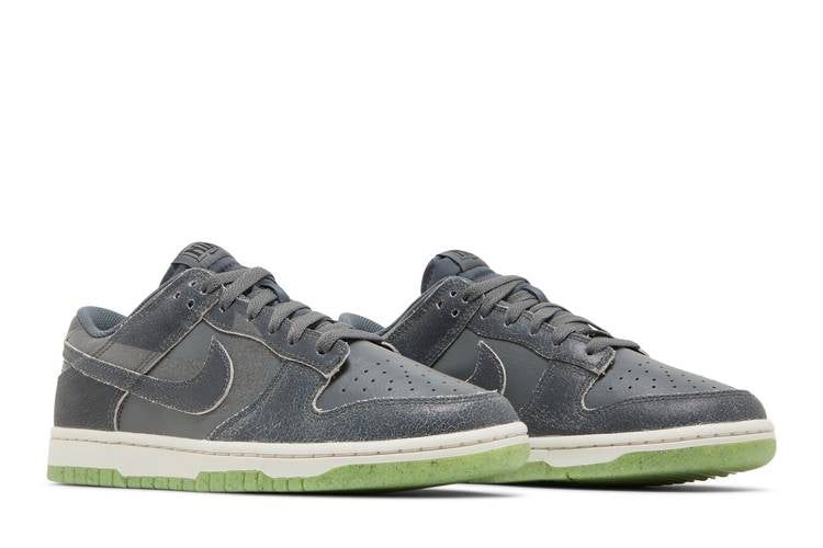 Nike Dunk Low Halloween