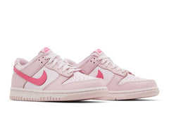 Nike Dunk Low Triple Pink