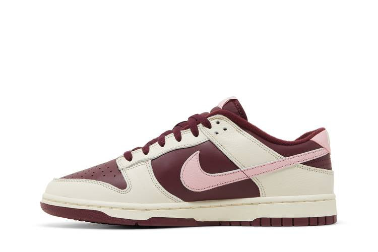 Nike Dunk Low ValentineS Day