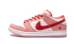 Strangelove x Dunk Low SB Valentines Day