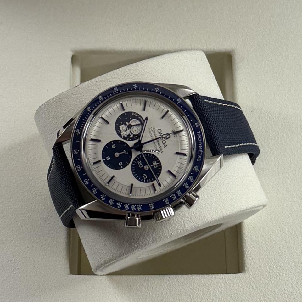 Omega2026 Speedmaster 'Silver Snoopy Award' Unworn Full Set 2026 Fresh Date - Brand New Unworn - Complete Full Set
