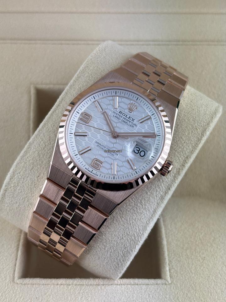 Rolex | Land-Dweller | 127235 | Rose gold | 36 mm | Rose gold | White | Automatic
