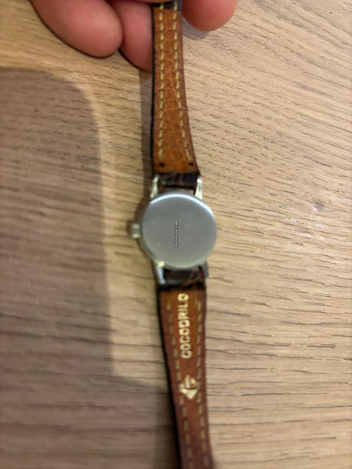 Omega Genève
