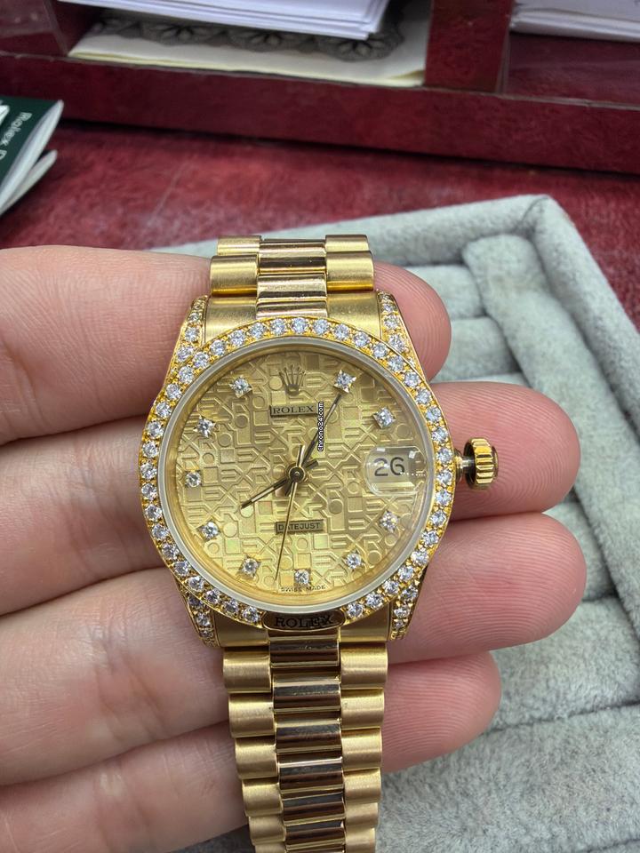 Rolex | Day-Date | 18138 | Yellow gold | 31 mm | Yellow gold | Champagne | Automatic