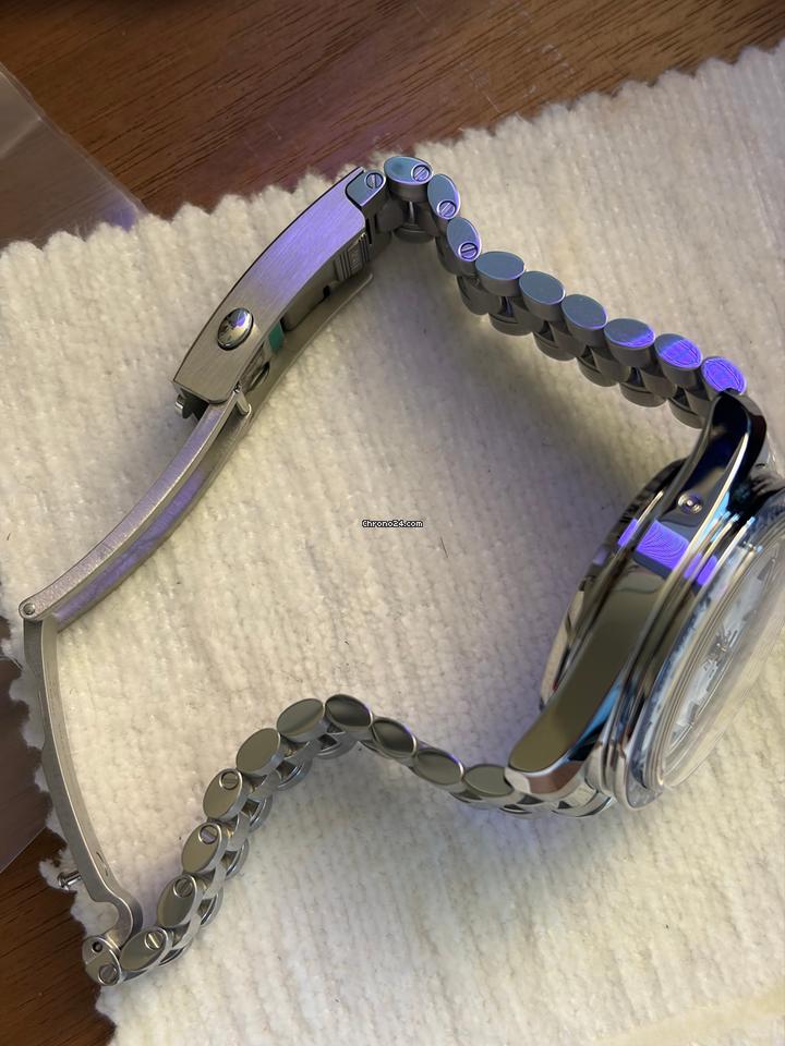 Omega Speedmaster Unworn fullset Milano Cortina Paralymics 2026