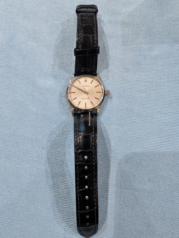 Rolex | Oyster Perpetual | 1003 | 34 x 39 mm | Alligator skin | Automatic