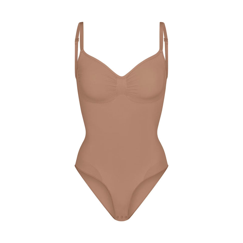 SKIMS SEAMLESS SCULPT BRIEF BODYSUIT