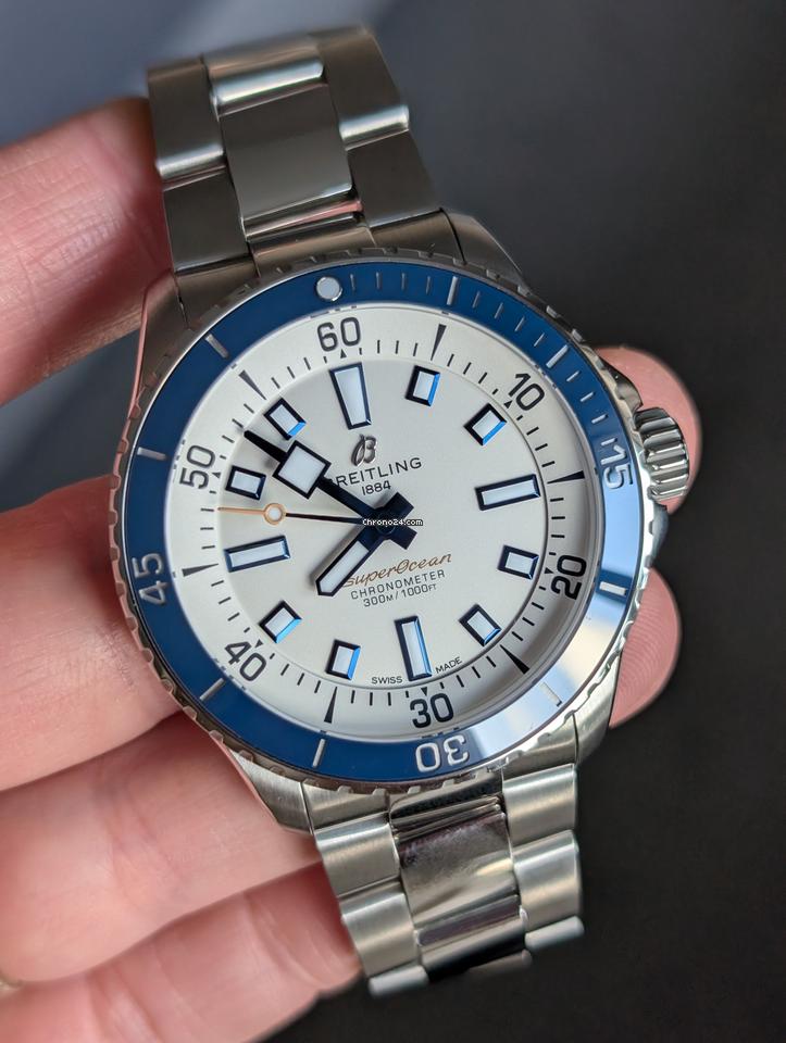 Breitling Superocean 42 Automatic 42 Brand New Full Set Warranty to November 2027