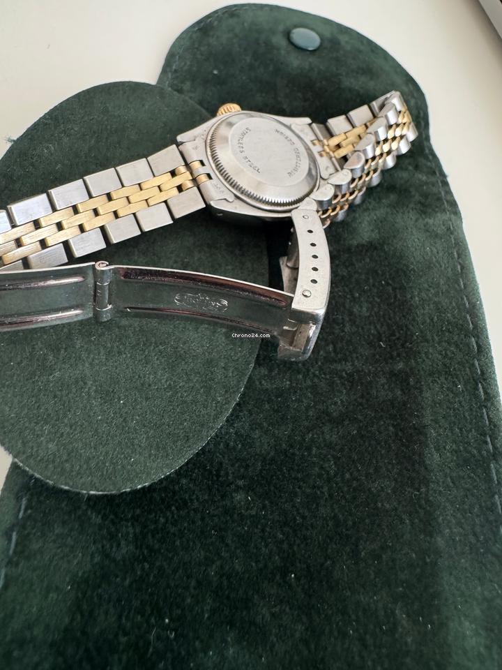 Rolex | Datejust | 6917 | Gold/Steel | 26 mm | Yellow gold | Champagne