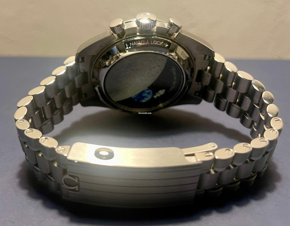 Omega Speedmaster Professional Moonwatch'Silver Snoopy Award' NEW Complete Set +Bracelet & Stickers | 50th Anniversary Ed