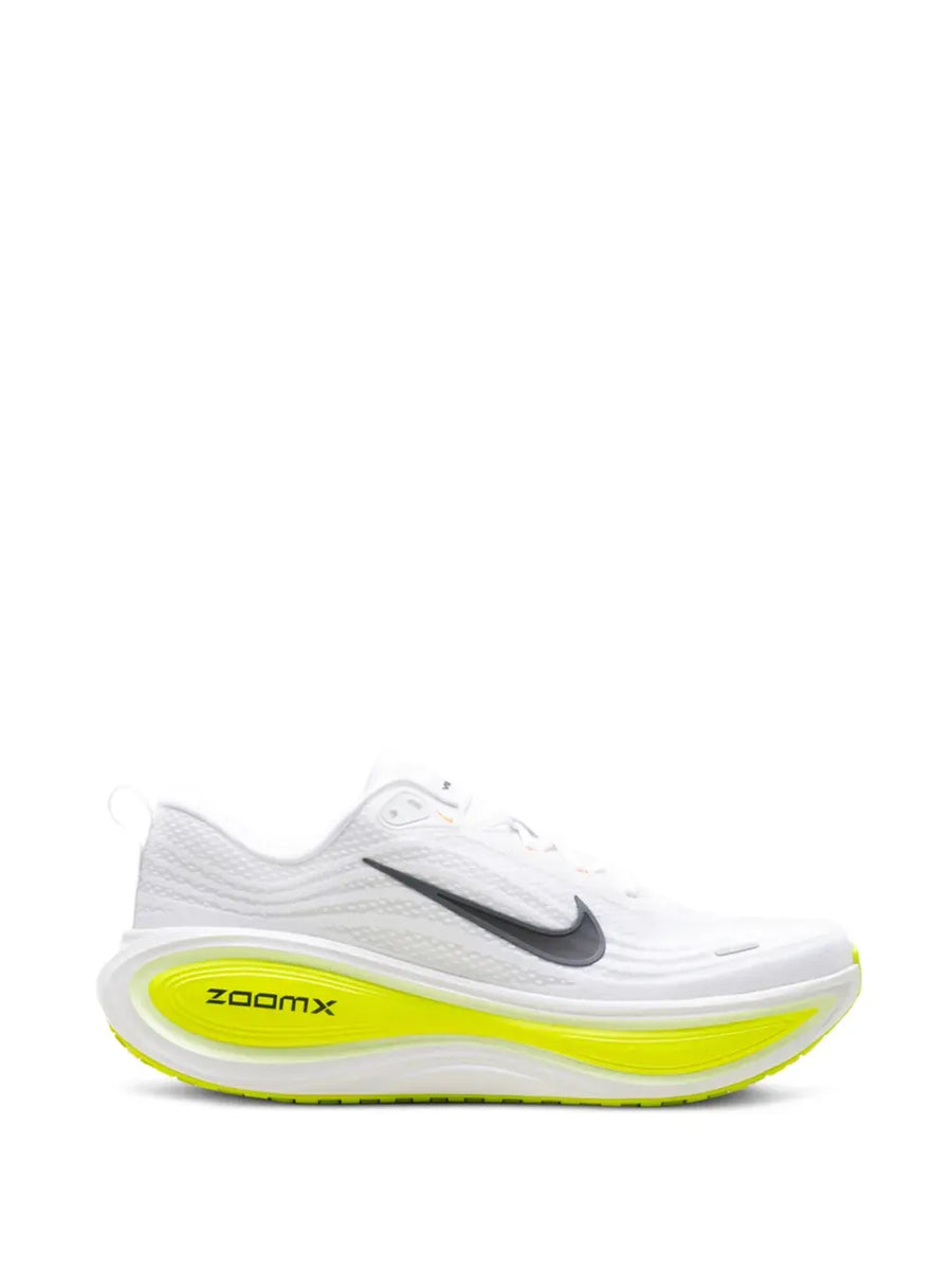 Vomero Plus sneakers