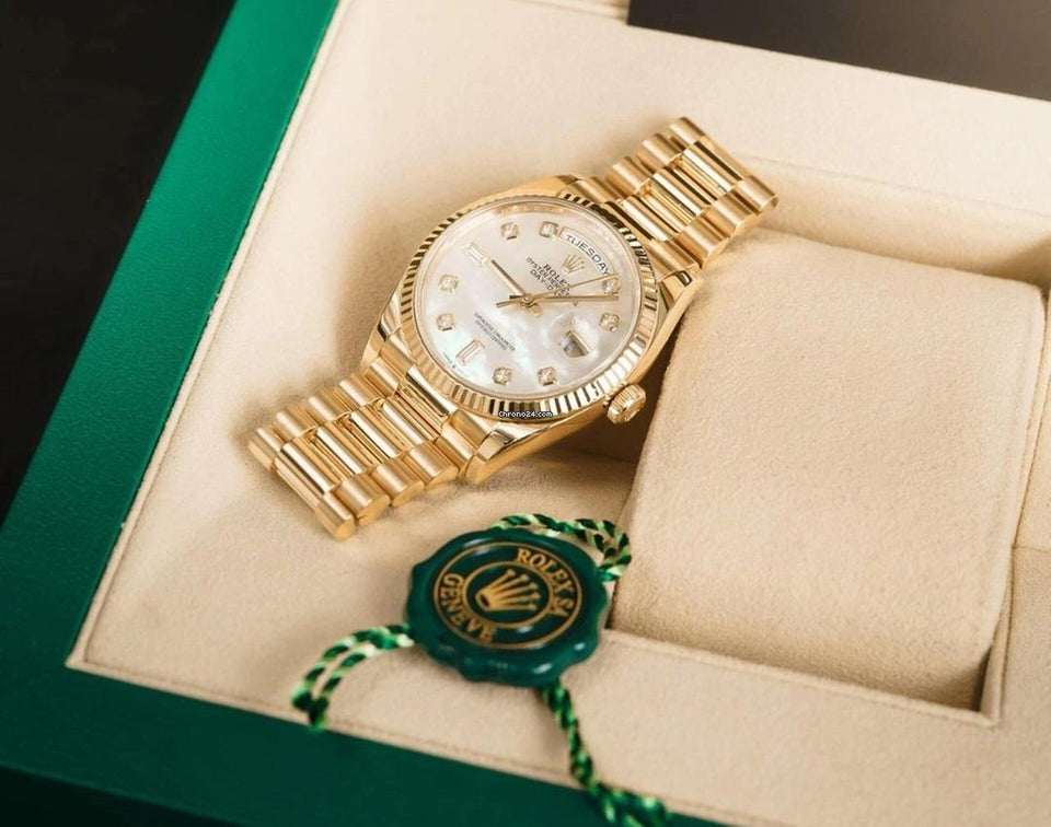 Rolex | Day-Date | 128238 | 36 x 43 mm | Yellow gold | Automatic