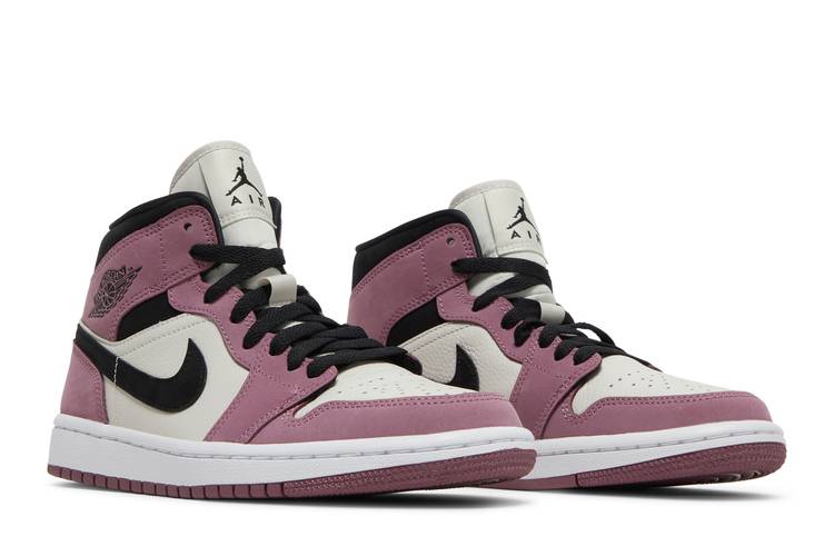 Wmns Air Jordan 1 Mid Se Light Purple