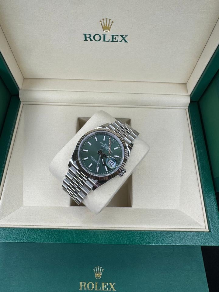 Rolex | Datejust | 126234 | Gold/Steel | 36 mm | Steel | Green | Automatic