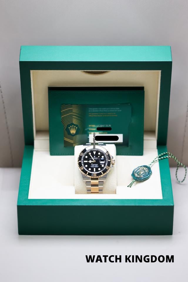Rolex | Submariner | 126613LN | Yellow gold | 41 mm | Gold/Steel | Black | Automatic