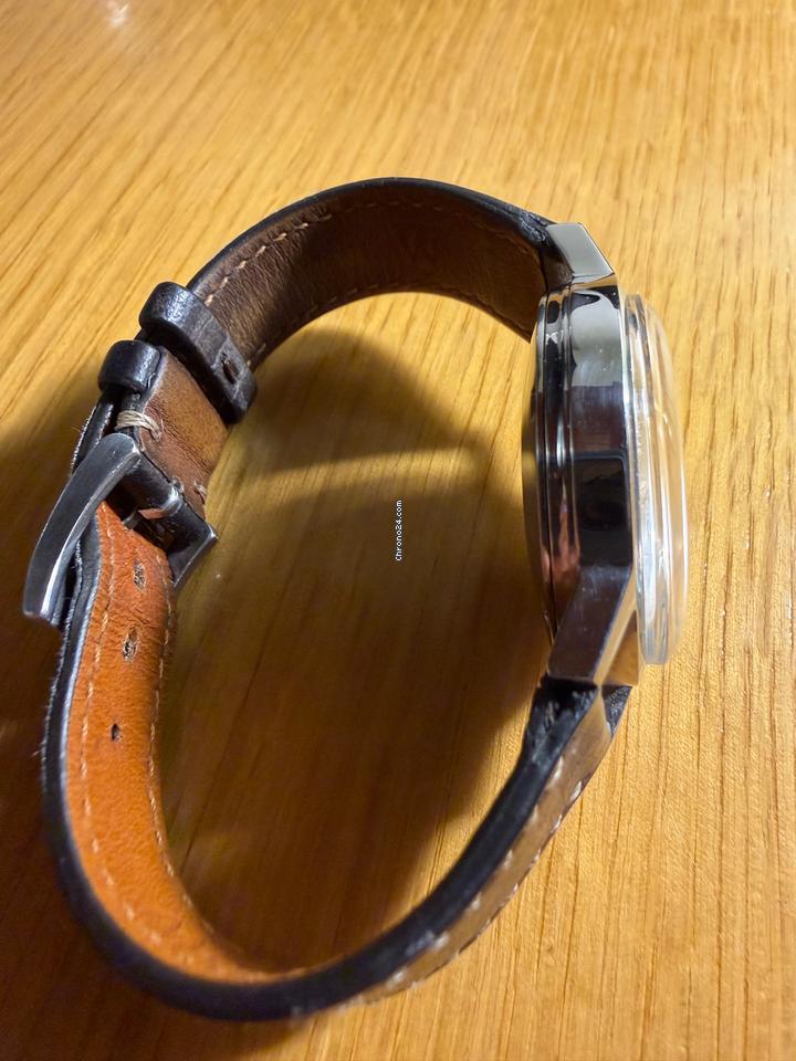 Omega Genève